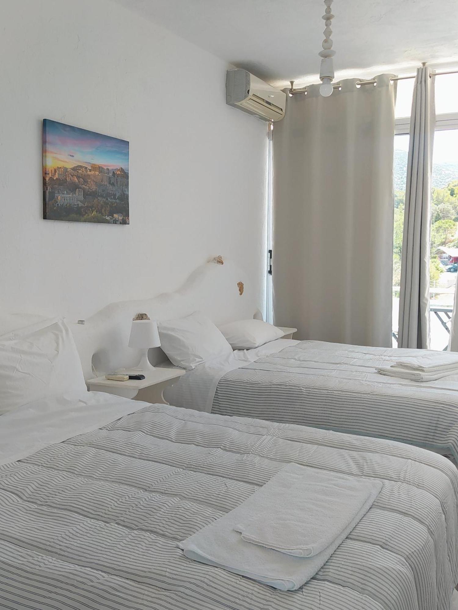By The Sea Rooms, Avlaki Pórto Ráfti 外观 照片